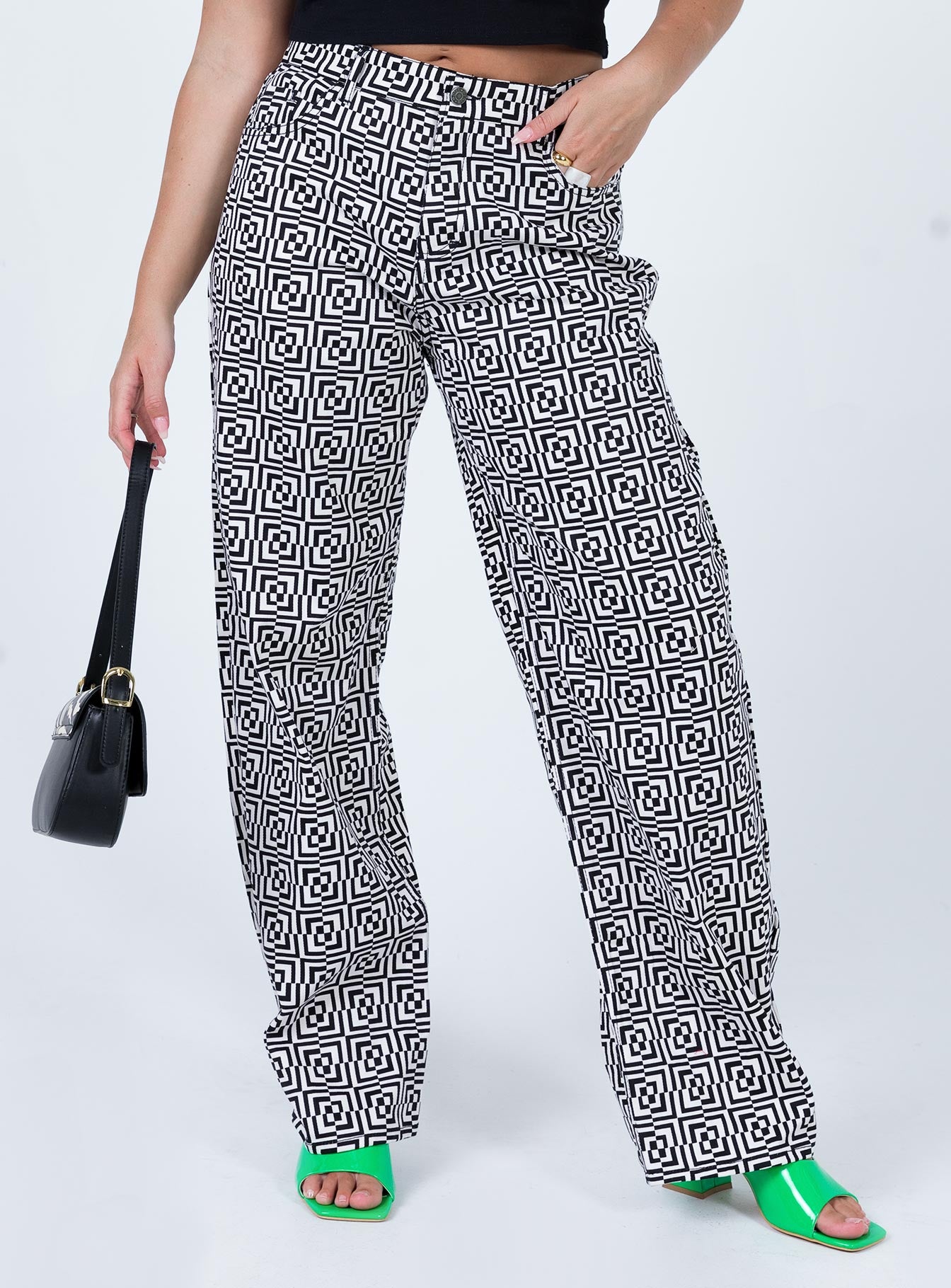 Women Black Regular Fit Solid Parallel Trousers